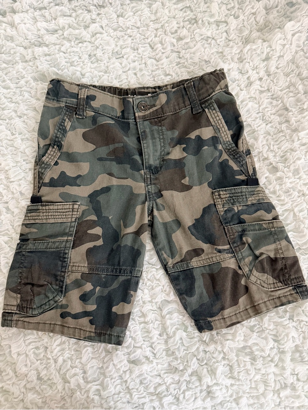 Wrangler Boys Classic Straight Camo Cargo Shorts – Size 8 Regular